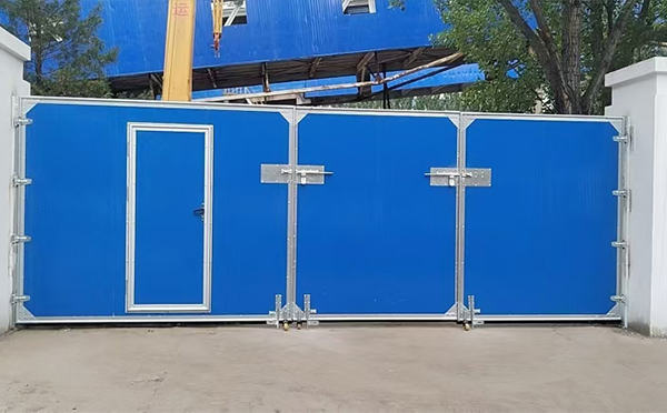 雁塔工业平开门