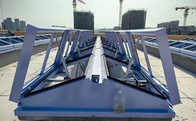 雁塔排烟窗的设置要求