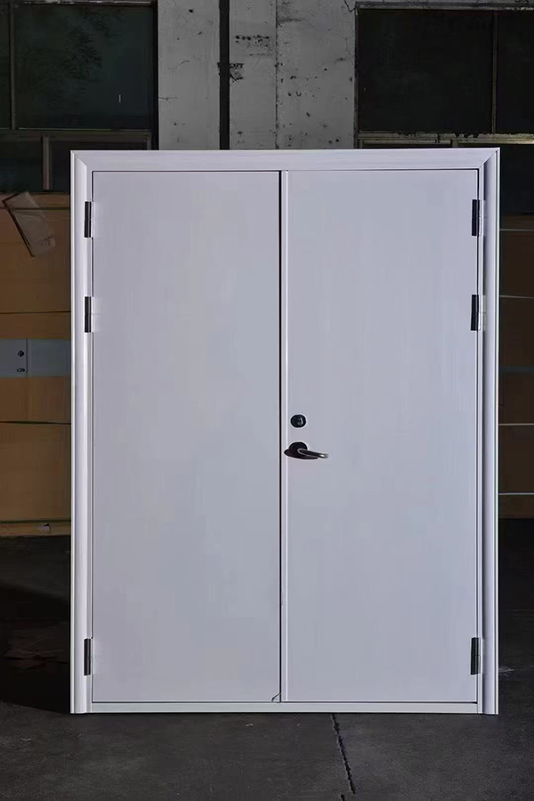 酒店项目完成公共区域雁塔防火门布设